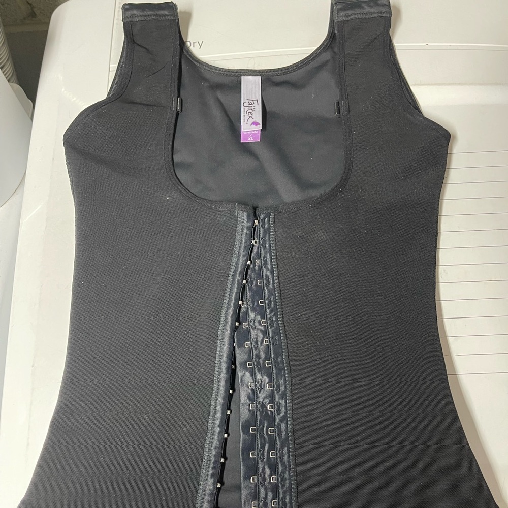 Fajitex vest faja.